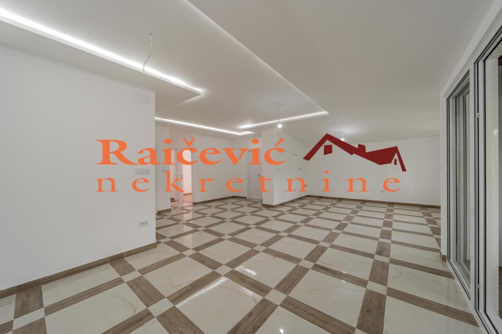 Slika 5 - Mise Vujica, Trosoban stan na prodaju, 83m2, 237.500€