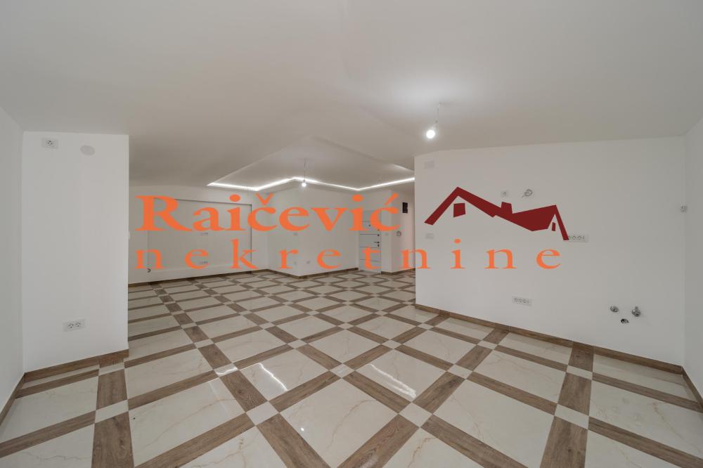 Slika 6 - Mise Vujica, Trosoban stan na prodaju, 83m2, 237.500€