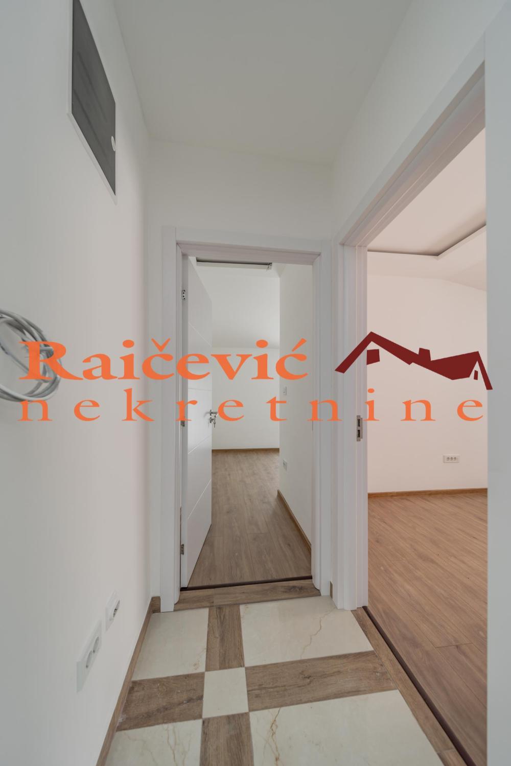 Slika 9 - Mise Vujica, Trosoban stan na prodaju, 83m2, 237.500€