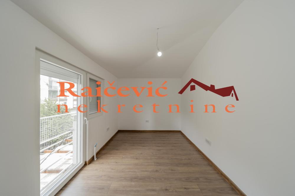 Slika 11 - Mise Vujica, Trosoban stan na prodaju, 83m2, 237.500€