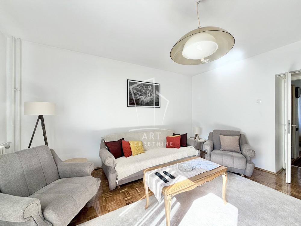 Slika 1 - Vidikovački venac, Troiposoban stan za izdavanje, 82m2, 600€