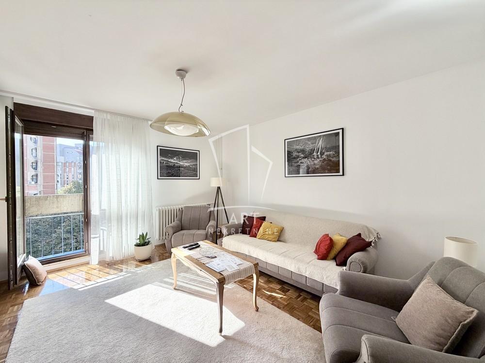 Glavna slika -Vidikovački venac, Troiposoban stan za izdavanje, 82m2, 600€