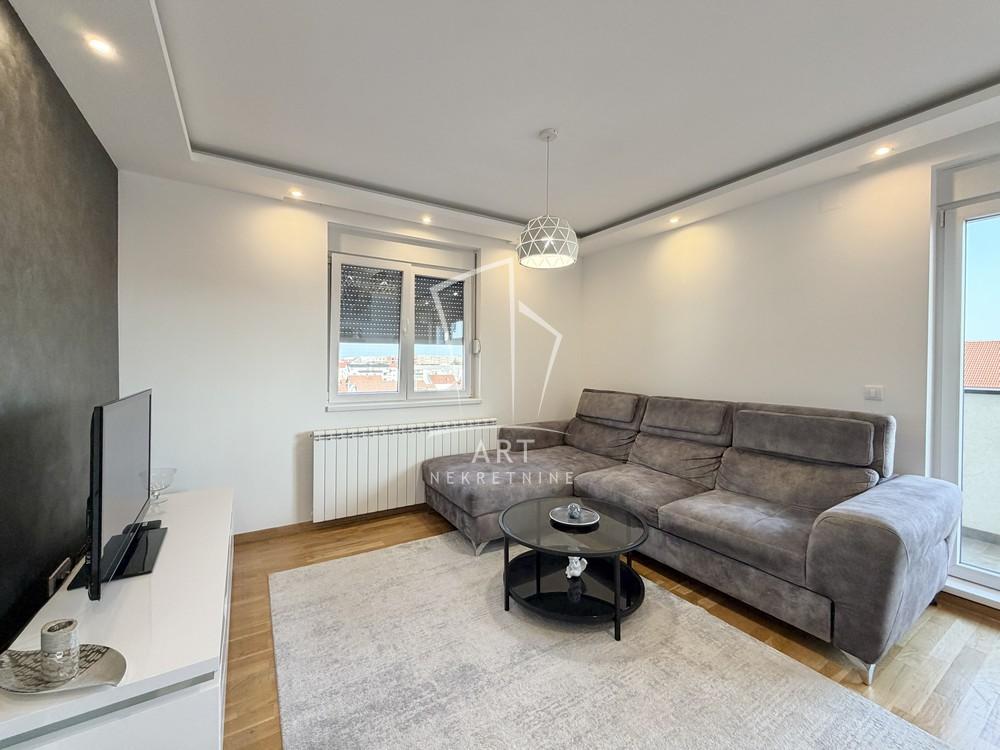 Slika 1 - Niška, Trosoban stan na prodaju, 56m2, 178.000€