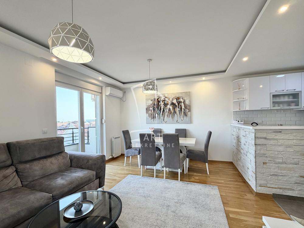 Slika 2 - Niška, Trosoban stan na prodaju, 56m2, 178.000€