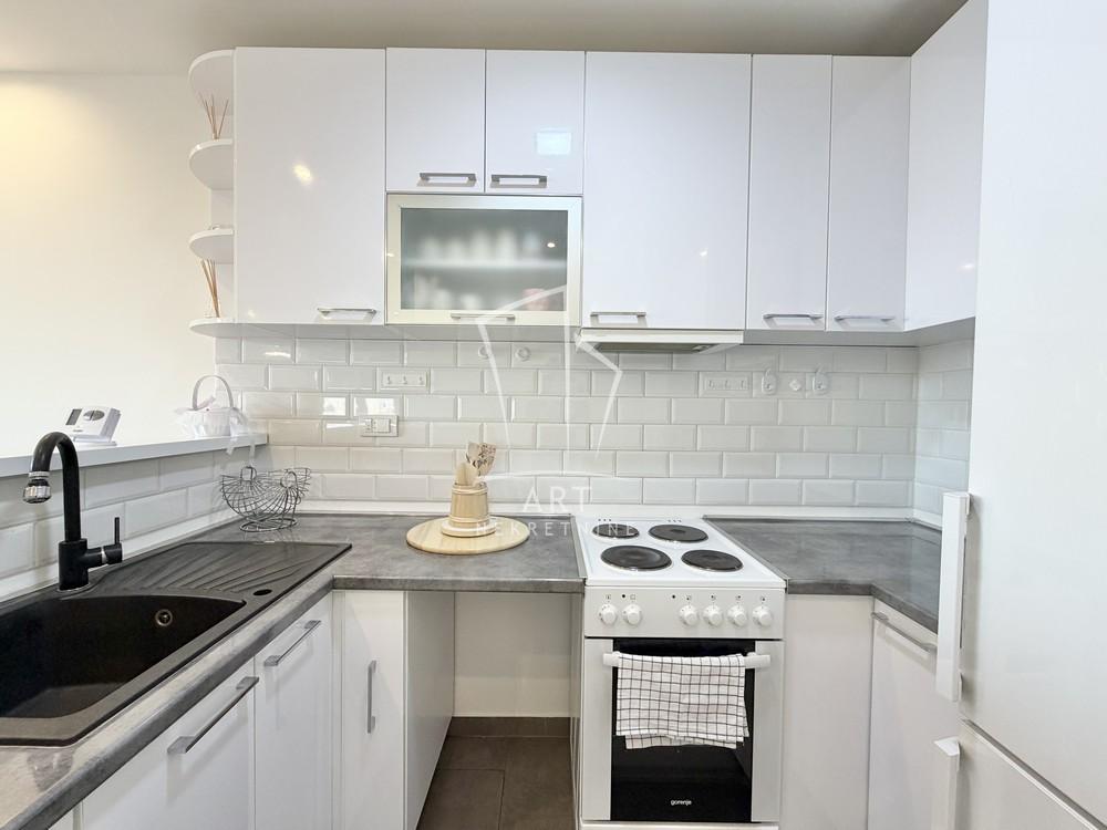 Slika 5 - Niška, Trosoban stan na prodaju, 56m2, 178.000€