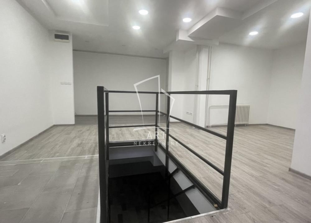 Slika 2 - Nedeljka Gvozdenovića,  Lokal za izdavanje, 108m2, 900€