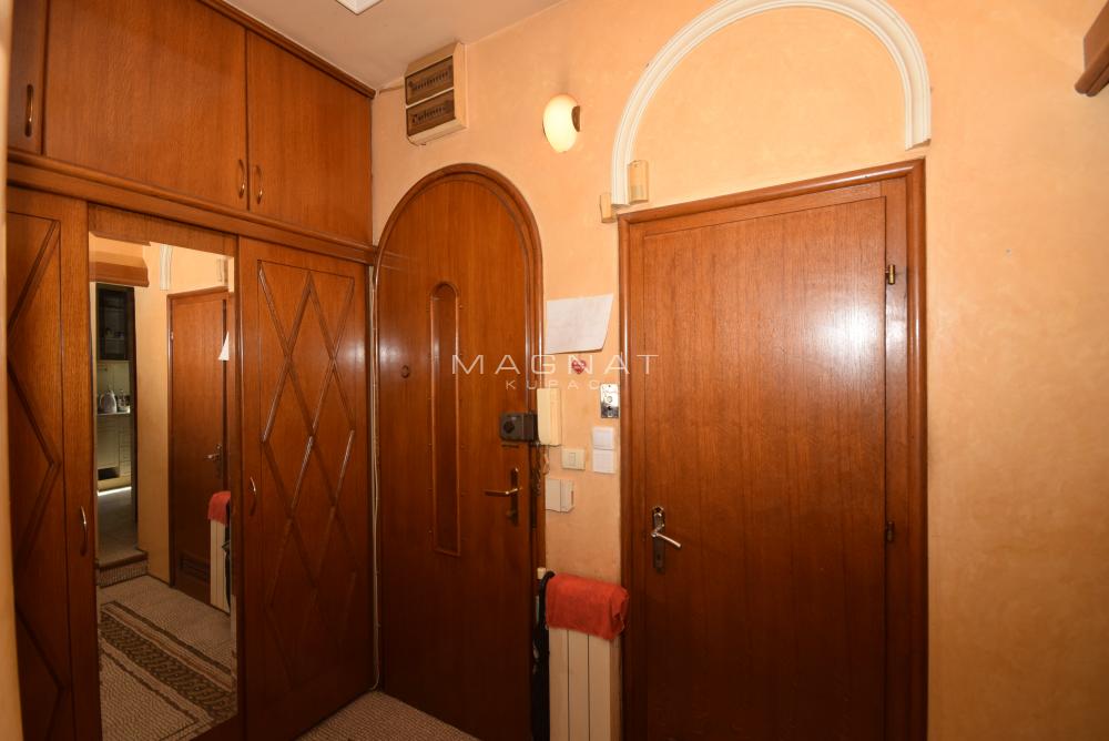 Slika 4 - Krunska, Trosoban stan na prodaju, 74m2, 399.000€