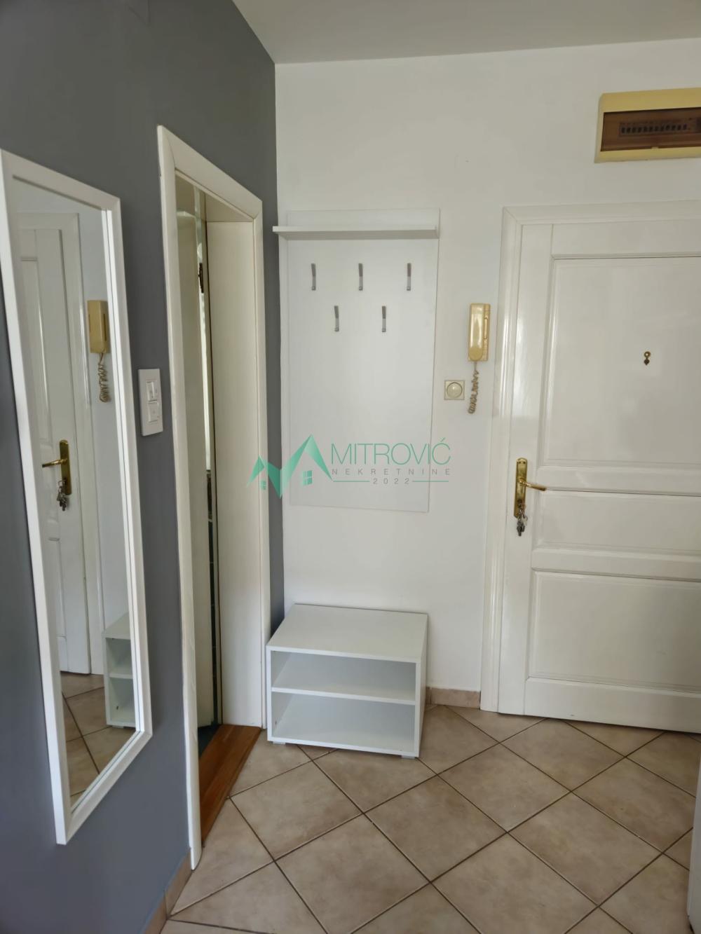 Slika 2 - Jednoiposoban stan za izdavanje, 30m2, 370€