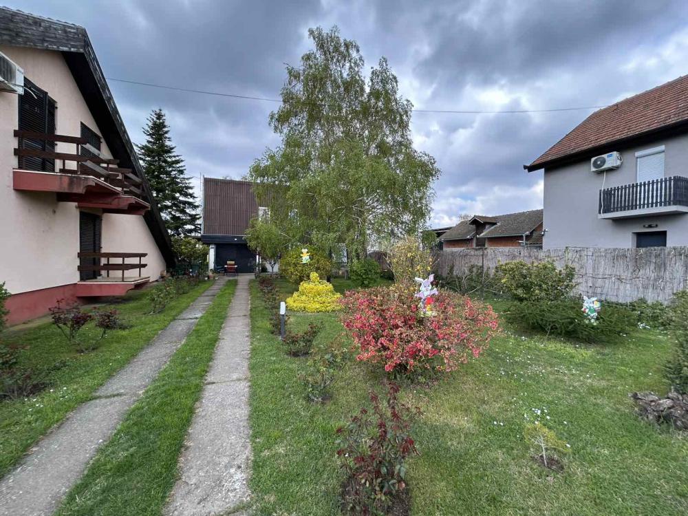 Slika 2 -  Kuća na prodaju, 278m2, 84.880€