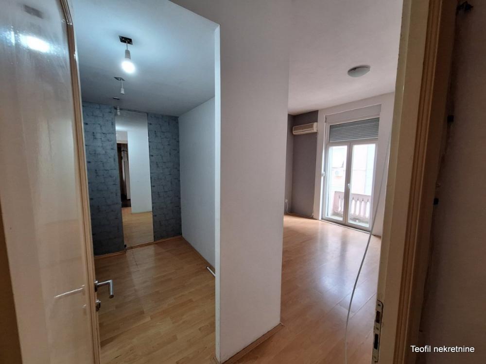 Glavna slika oglasa 393816