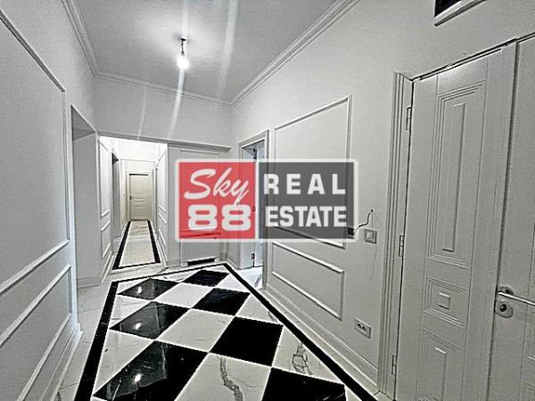 Slika 1 - Bulevar Kralja Aleksandra, Četvorosoban stan na prodaju, 129m2, 800.000€