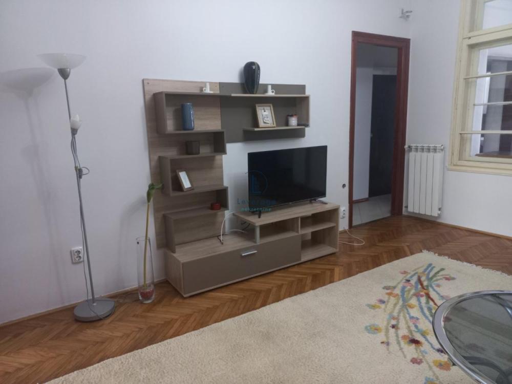 Slika 2 - Palmotićeva, Troiposoban stan za izdavanje, 120m2, 1.300€