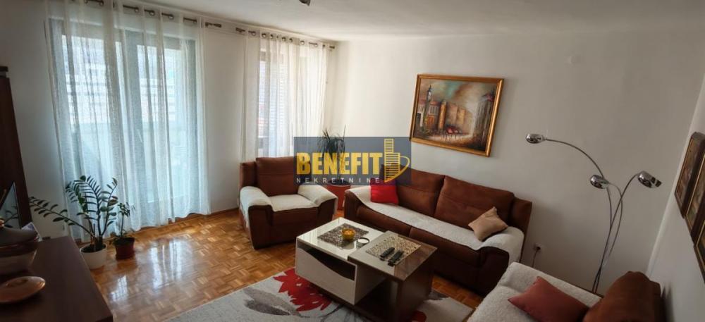 Glavna slika -Dvosoban stan za izdavanje, 64m2, 650€