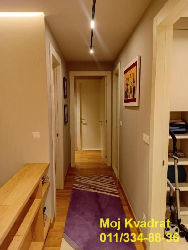 Slika 10 - Trosoban stan za izdavanje, 98m2, 2.000€