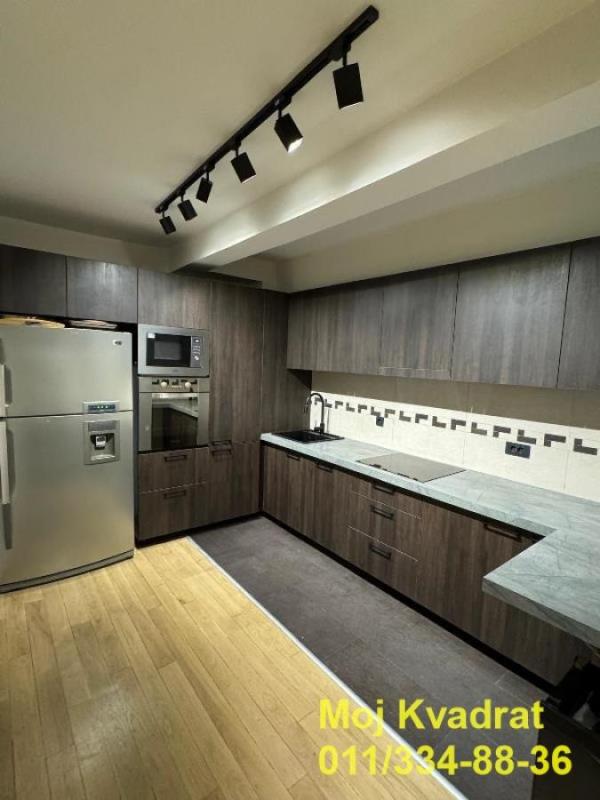 Slika 4 - Četvorosoban stan na prodaju, 102m2, 450.000€