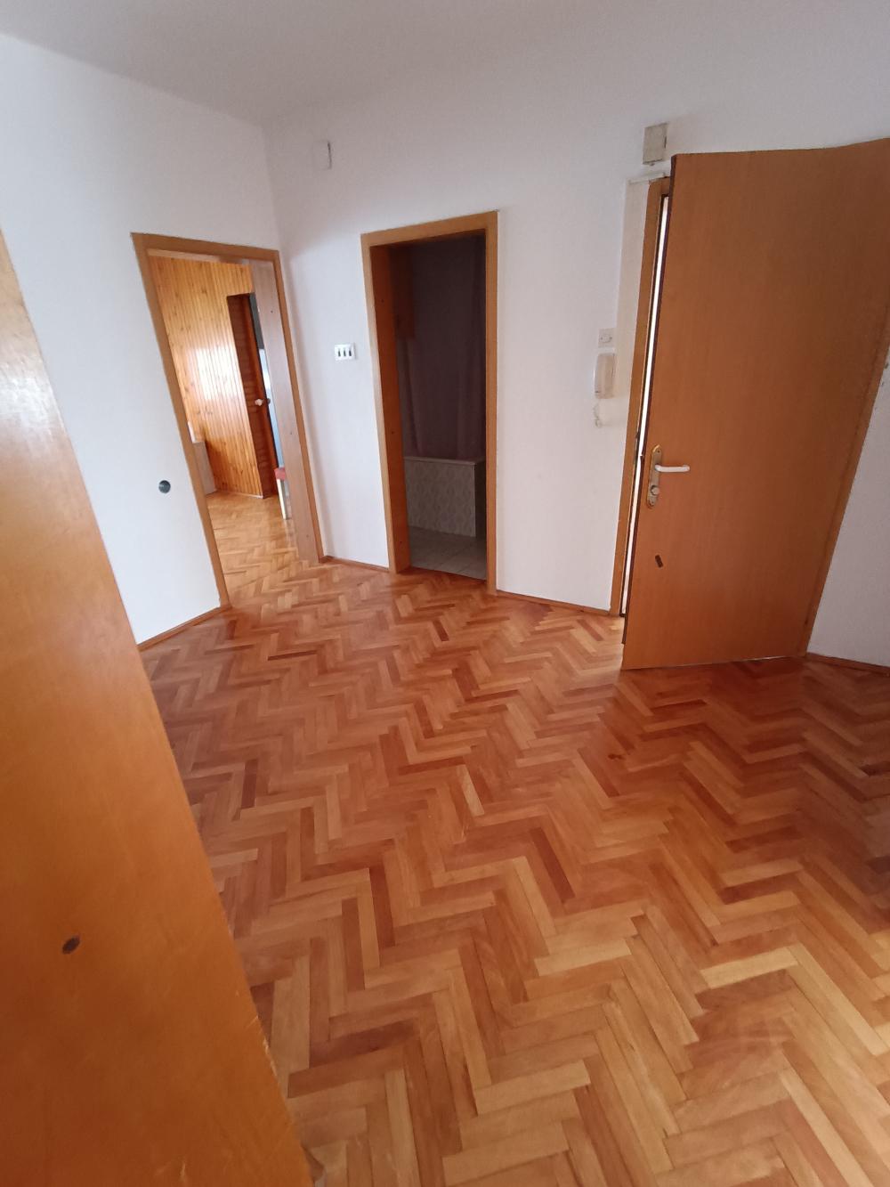 Glavna slika oglasa 393909