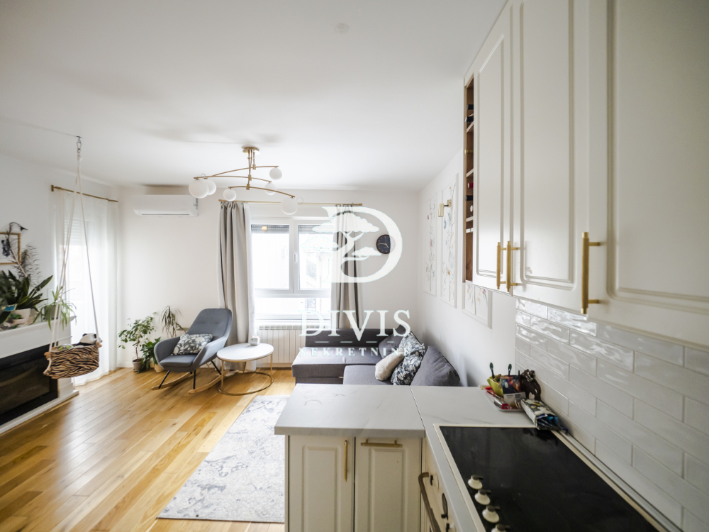 Slika 2 - Duvanjska, Troiposoban stan na prodaju, 74m2, 286.000€