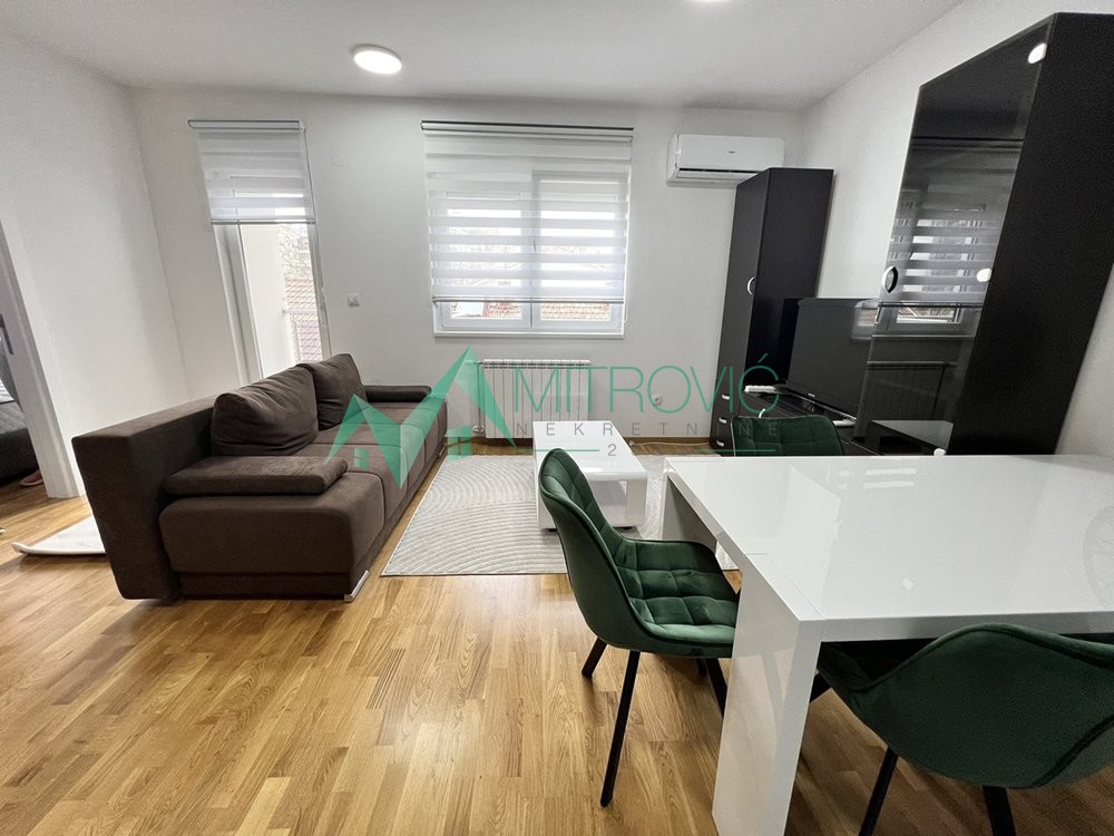 Slika 4 - Jednoiposoban stan za izdavanje, 40m2, 480€