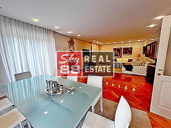 Slika 1 -  Kuća na prodaju, 300m2, 1.200.000€