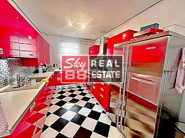 Slika 3 -  Kuća na prodaju, 300m2, 1.200.000€