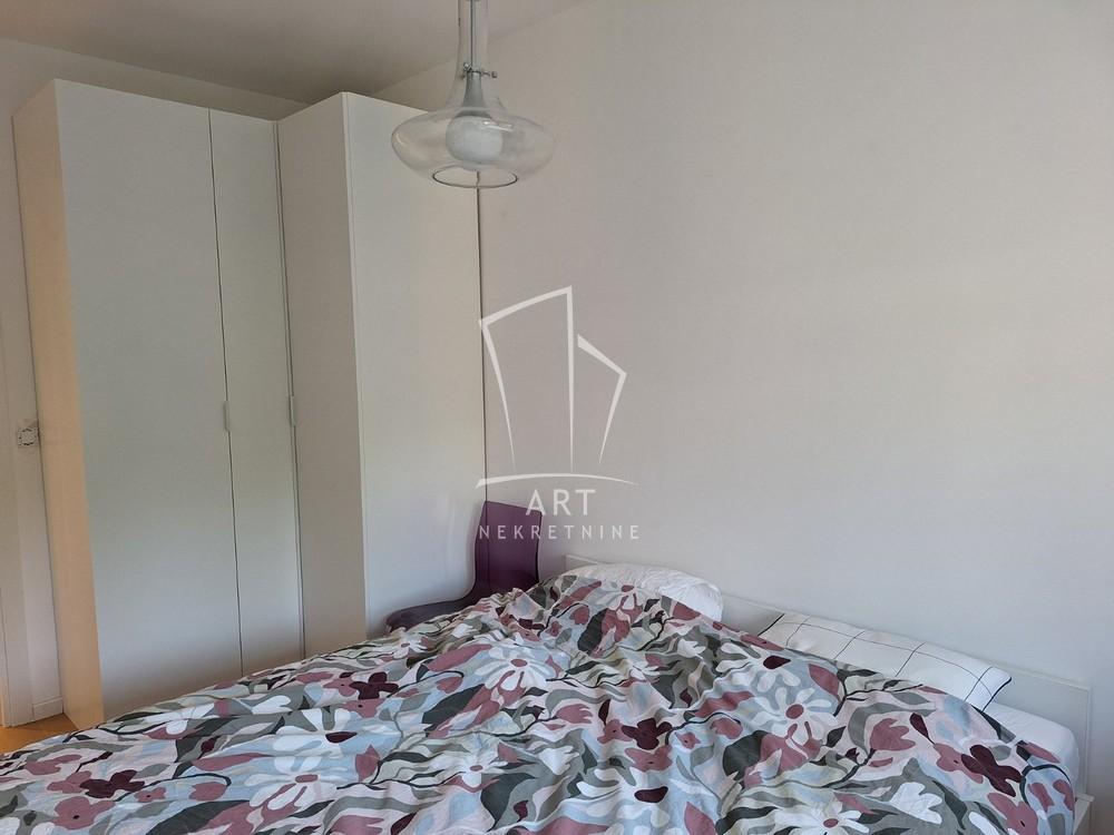 Slika 9 - Cara Dušana, Dvoiposoban stan za izdavanje, 68m2, 790€