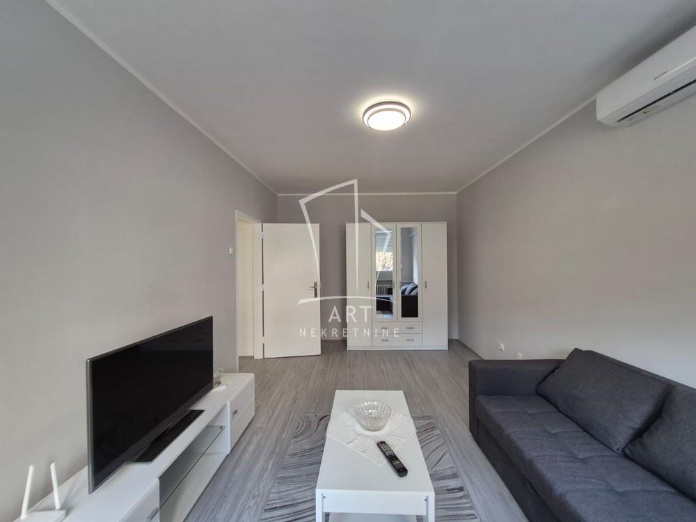 Slika 1 - Vojvode Stepe, Jednosoban stan za izdavanje, 39m2, 500€