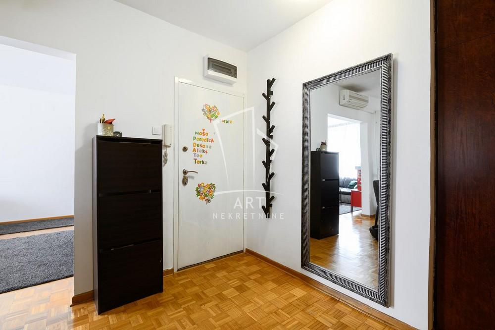 Slika 8 - Bačka, Dvosoban stan na prodaju, 58m2, 185.000€