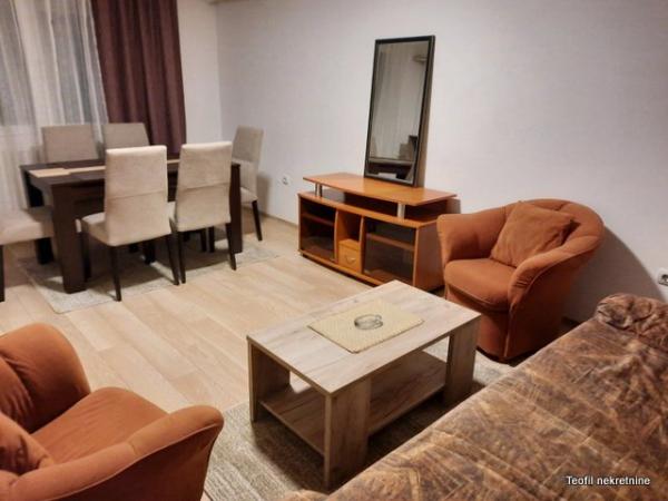 Slika 4 - 22 Oktobra, Dvoiposoban stan za izdavanje, 58m2, 600€