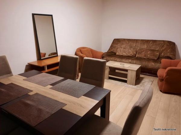 Slika 5 - 22 Oktobra, Dvoiposoban stan za izdavanje, 58m2, 600€