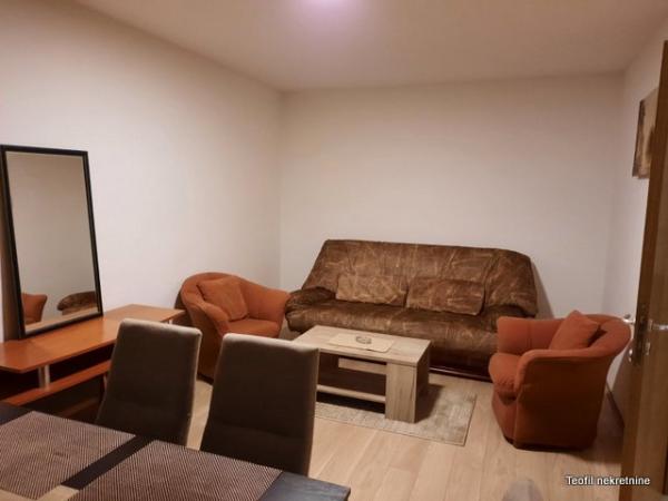 Slika 10 - 22 Oktobra, Dvoiposoban stan za izdavanje, 58m2, 600€