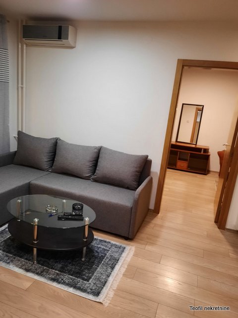 Slika 11 - 22 Oktobra, Dvoiposoban stan za izdavanje, 58m2, 600€