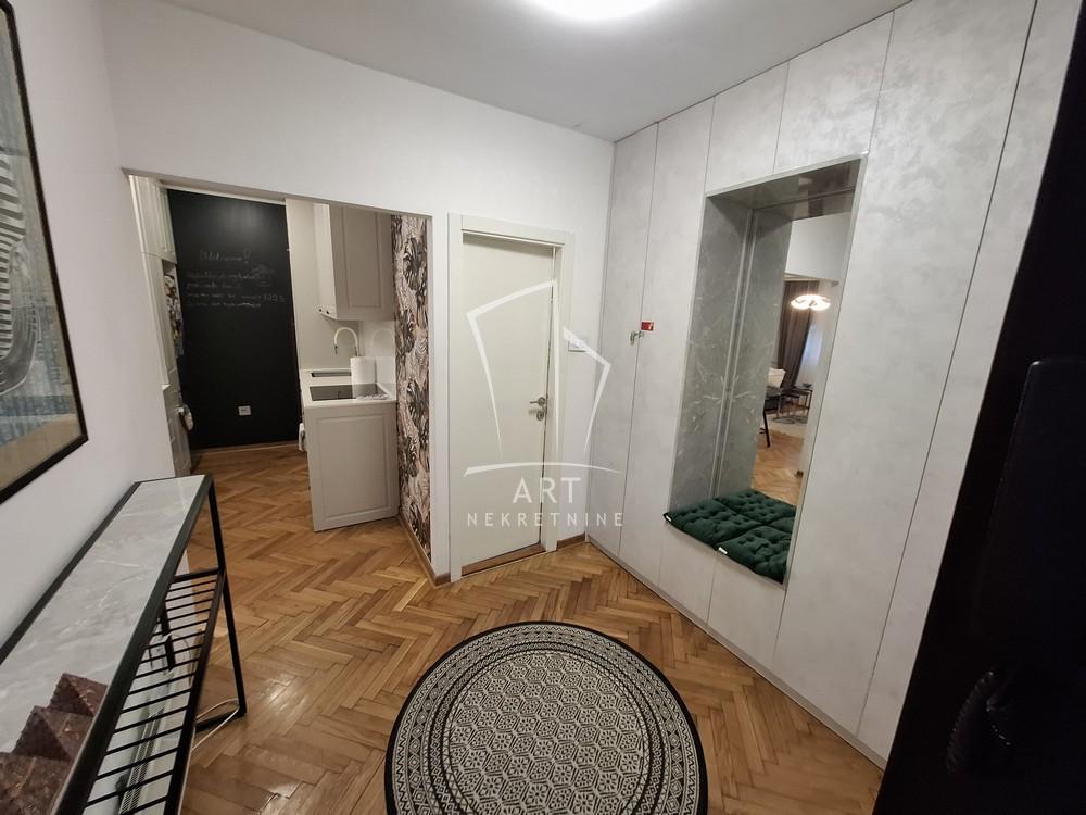 Slika 10 - Zemunska, Dvosoban stan za izdavanje, 55m2, 700€