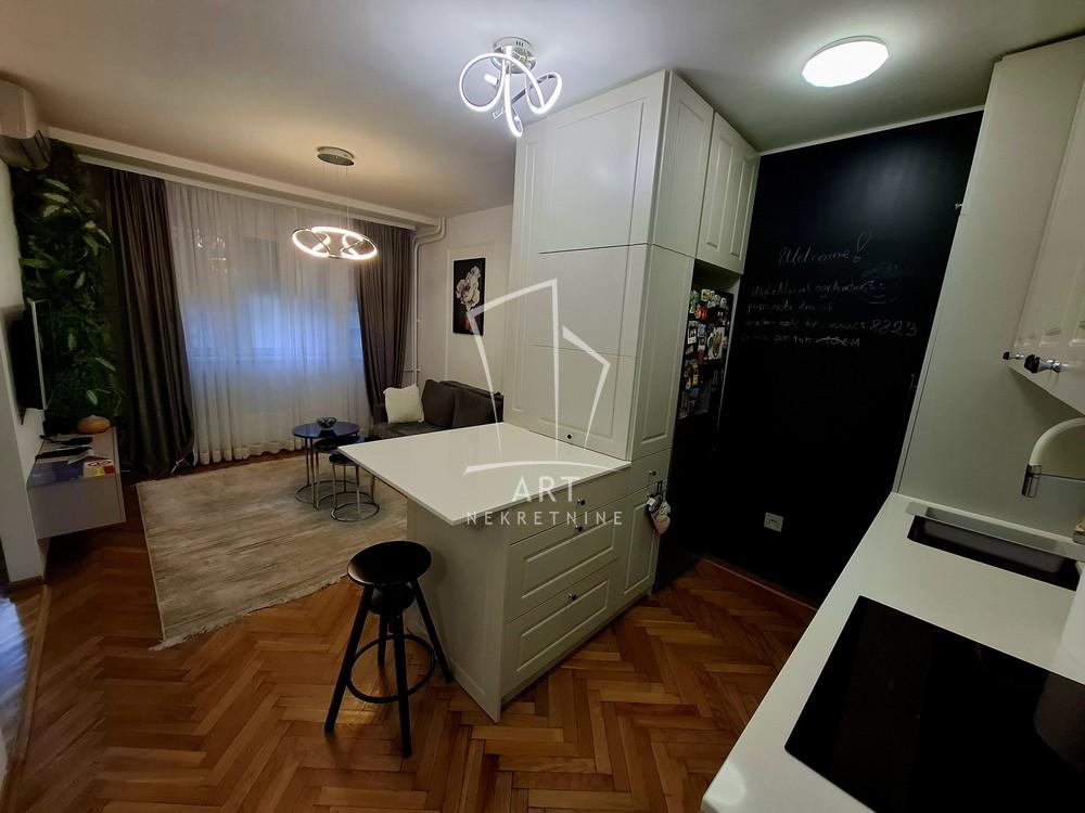 Slika 3 - Zemunska, Dvosoban stan za izdavanje, 55m2, 700€