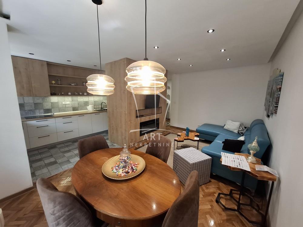 Slika 3 - Zemunska, Dvosoban stan za izdavanje, 55m2, 700€