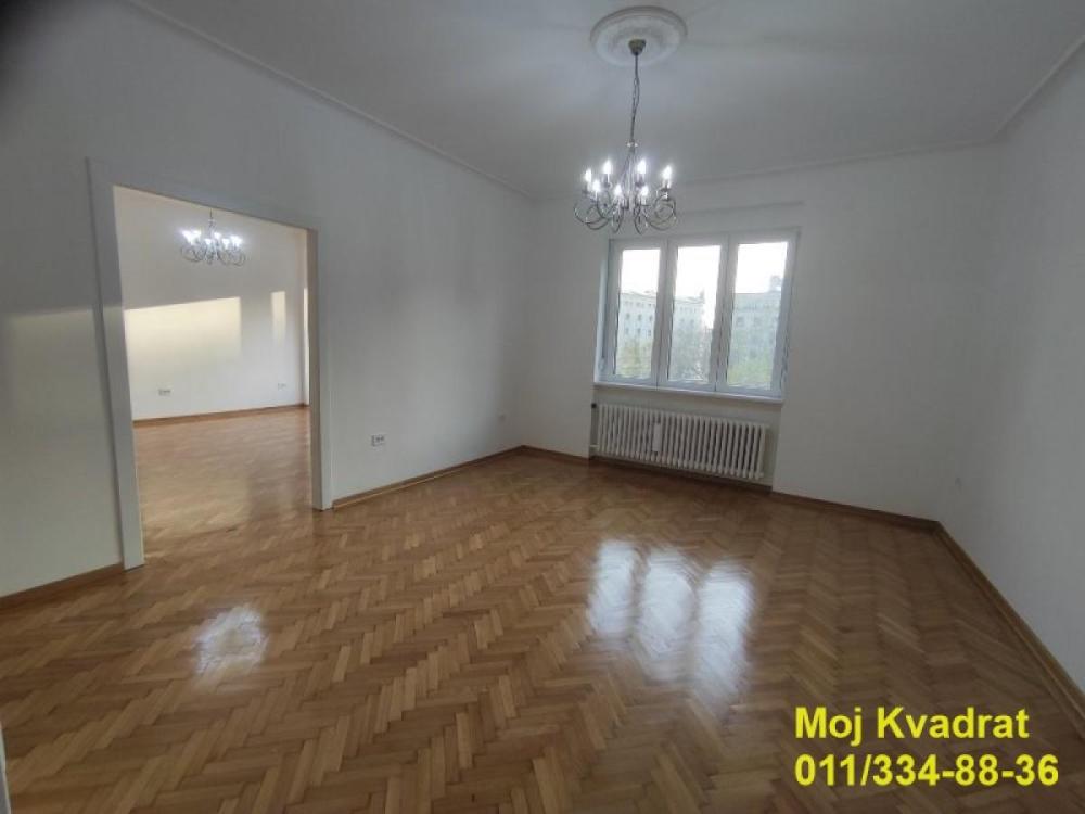 Slika 3 - Troiposoban stan za izdavanje, 136m2, 2.000€