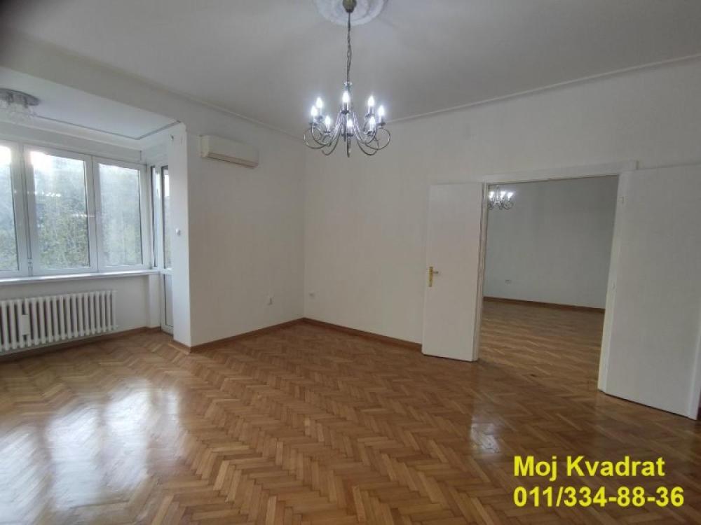 Slika 2 - Troiposoban stan za izdavanje, 136m2, 2.000€