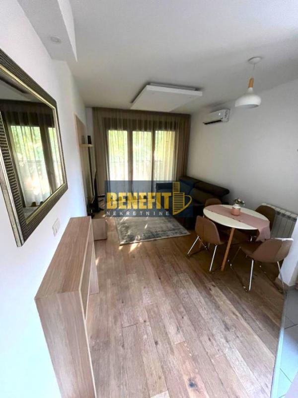 Slika 2 - Dvosoban stan za izdavanje, 38m2, 650€