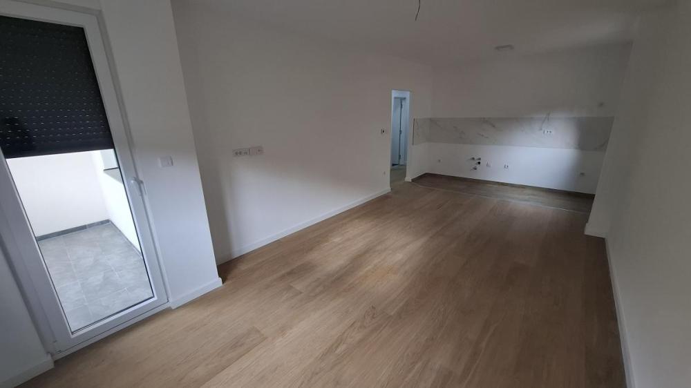Slika 3 - Trosoban stan na prodaju, 60m2, 160.000€
