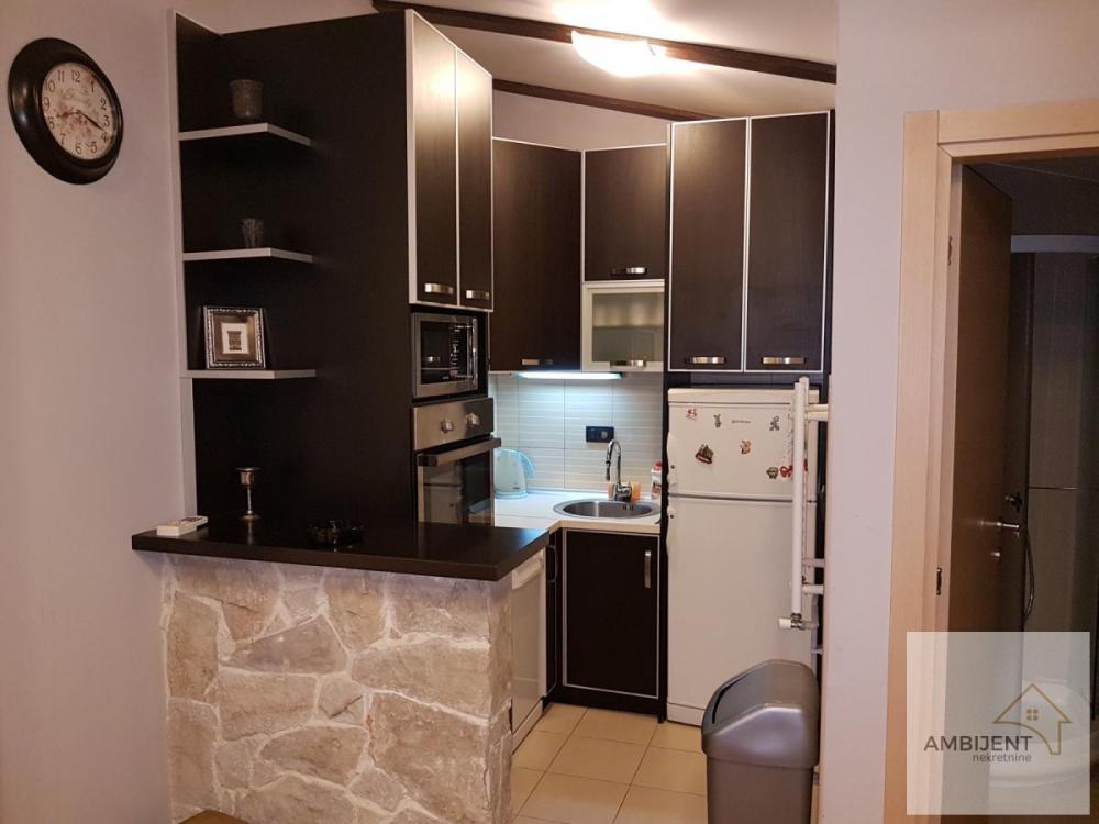 Slika 11 - Trosoban stan za izdavanje, 73m2, 800€
