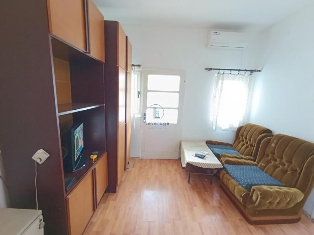 Glavna slika -Marijane Gregoran, Dvoiposoban stan za izdavanje, 55m2, 250€