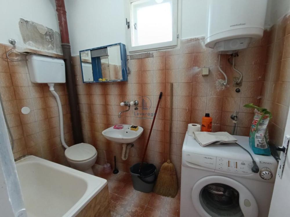 Slika 6 - Marijane Gregoran, Dvoiposoban stan za izdavanje, 55m2, 250€