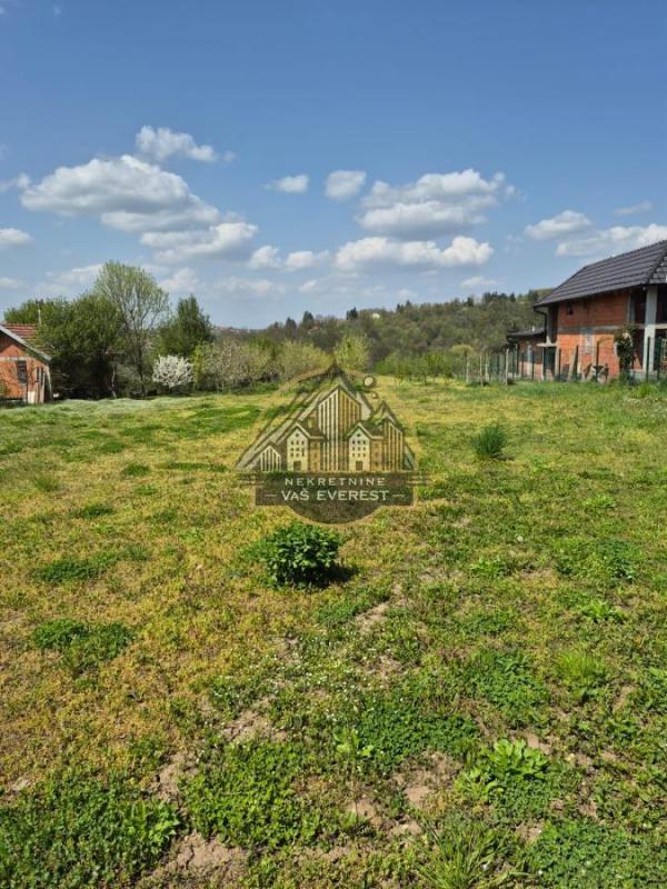 Slika 4 -  Plac na prodaju, Voždovac, Ripanj, 61.000€