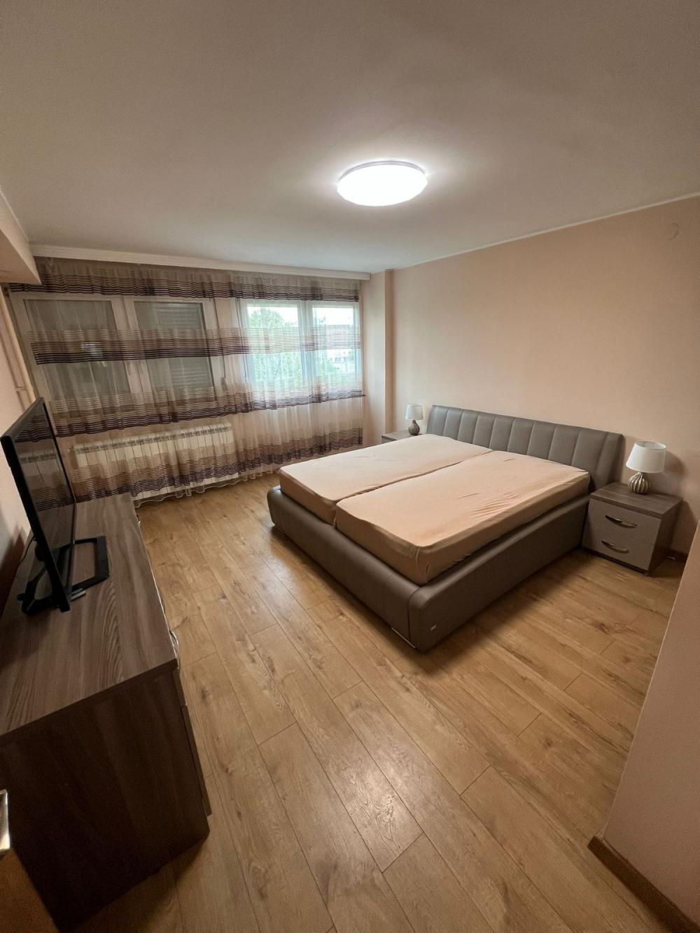 Slika 6 - Bulevar Arsenija Čarnojevića, Četvorosoban stan za izdavanje, 75m2, 1.400€