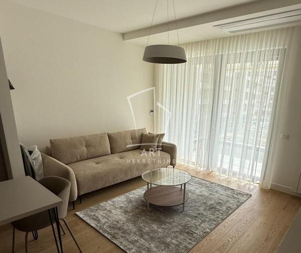 Glavna slika -Omladinskih brigada, Dvosoban stan za izdavanje, 53m2, 950€