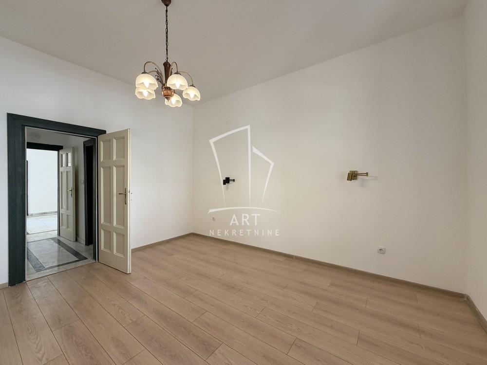 Slika 3 - Milovana Marinkovića,  Kuća za izdavanje, 94m2, 3.500€