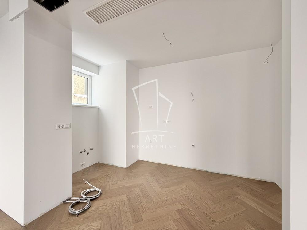 Slika 6 - Internacionalnih brigada, Četvorosoban stan na prodaju, 149m2, 894.000€