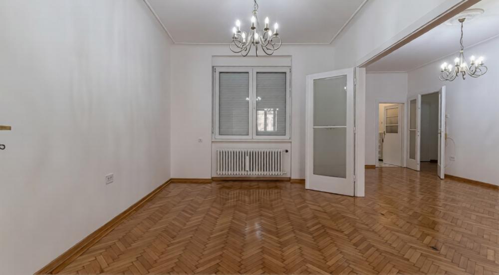 Slika 4 - Trg Nikole Pašića,  Lokal za izdavanje, 136m2, 2.000€