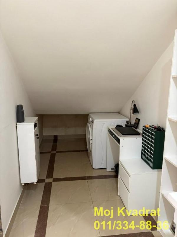 Slika 8 - Jednoiposoban stan na prodaju, 44m2, 120.000€