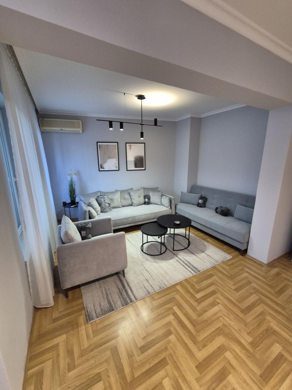 Slika 2 - Kneza Danila, Dvosoban stan za izdavanje, 65m2, 800€