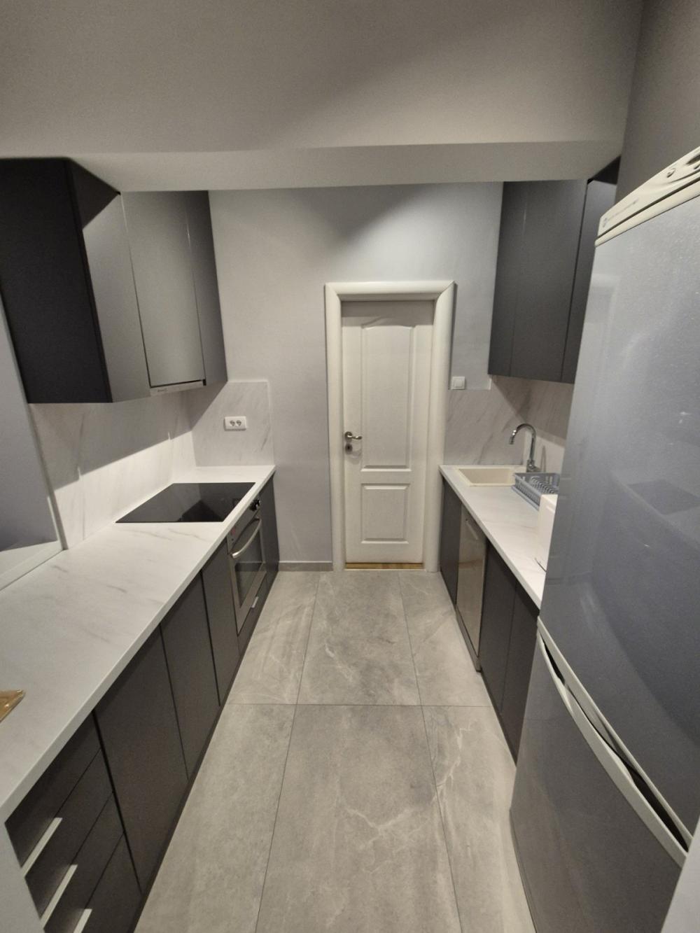 Slika 4 - Kneza Danila, Dvosoban stan za izdavanje, 65m2, 800€